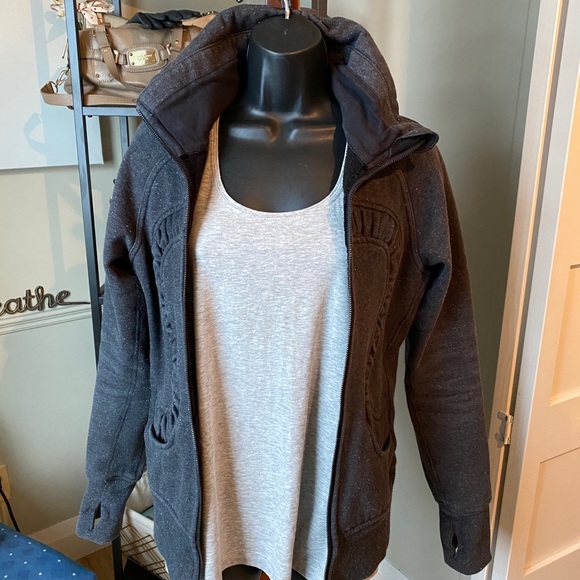 Babaton Tank - Picture 7 of 7